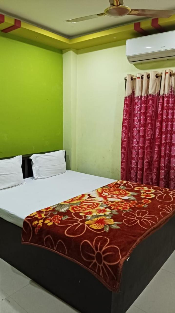 Hotel Msm Residency à Purî Extérieur photo